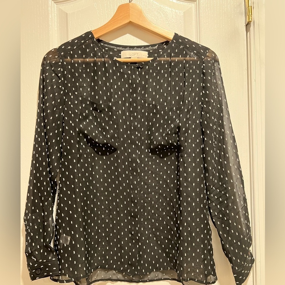 ANN TAYLOR LOFT Women's Blouse Black/ Ivory Swiss Dot Long Sleeve small petite